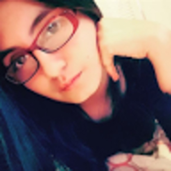 Meet your Posher, Sthefany jessenia - Picture 1 of 1